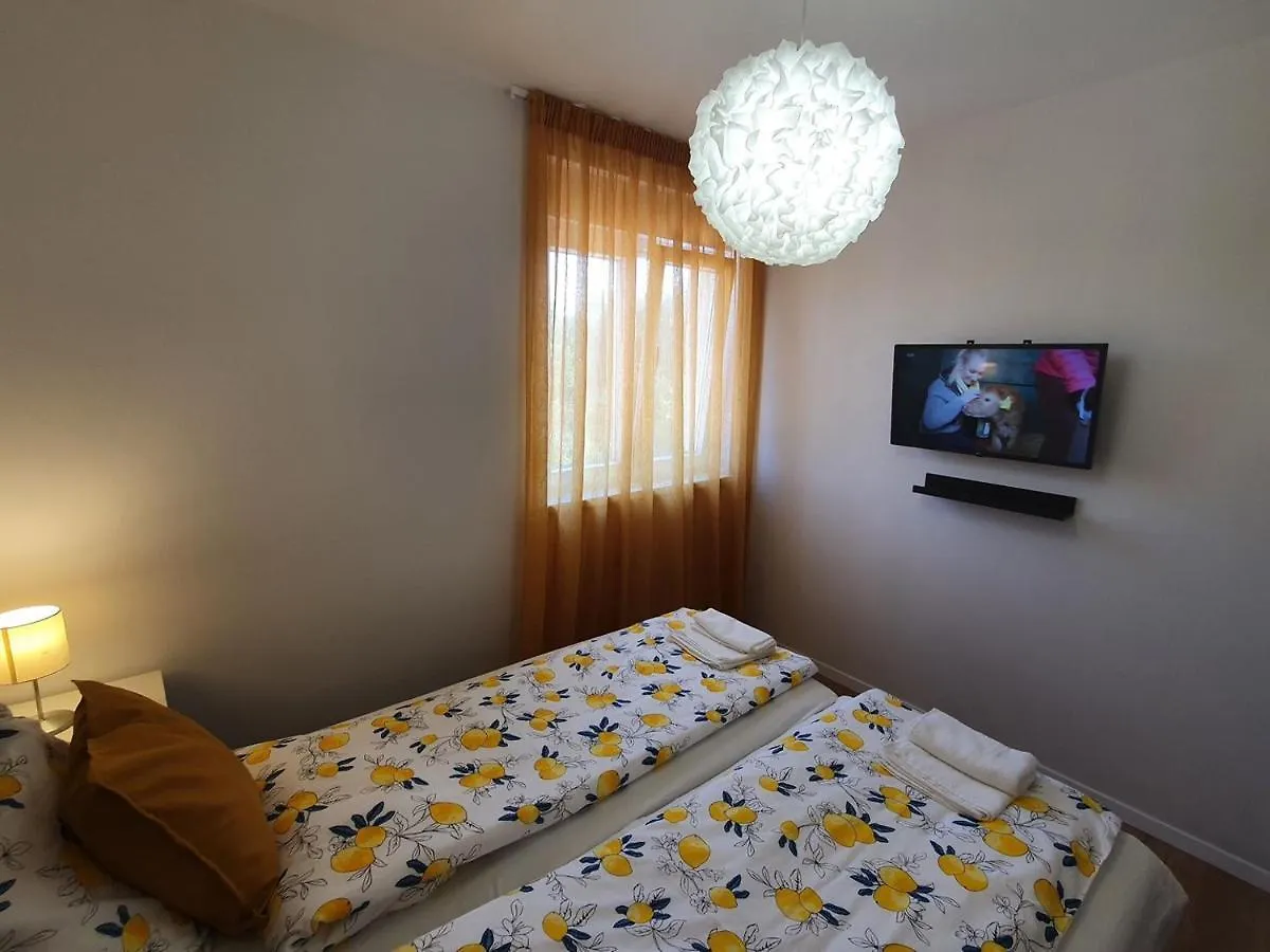 House Lucija Family Apartments For Max 6 Persons With Pool In Poreč Pensionat