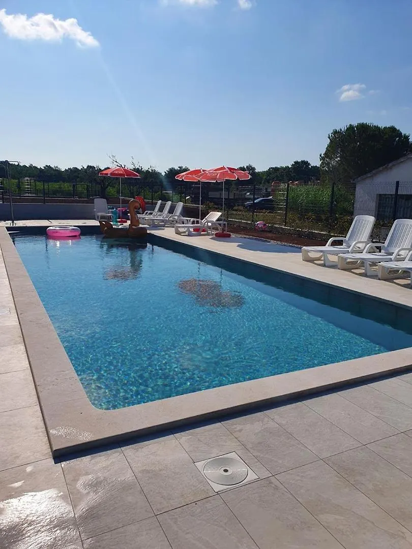 House Lucija Family Apartments For Max 6 Persons With Pool In Poreč 0*,